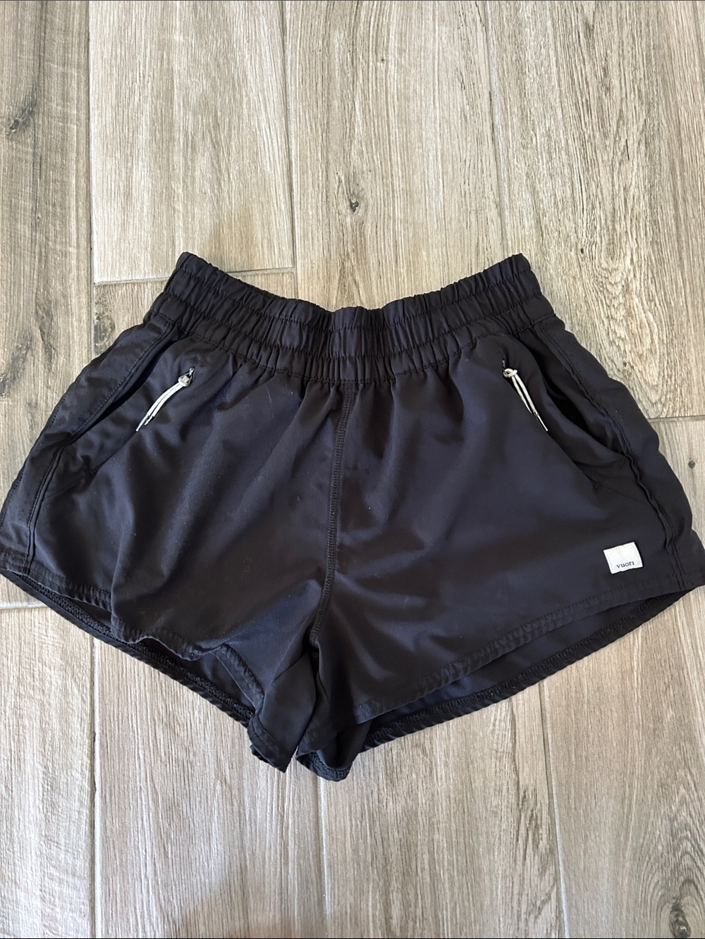 Vuori Black Athletic Running Shorts with Elastic Waist